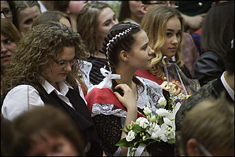 25 мая 2018 г., Барнаул. Екатерина Смолихина   Банты, слезы и селфи: "Последний звонок" прошел в Барнауле