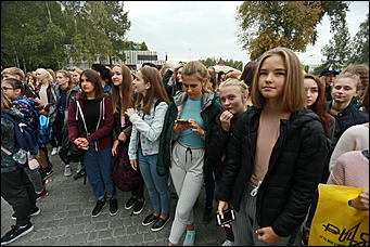 2 сентября 2017 г., Барнаул. Екатерина Смолихина "Энергия улиц" собрала сотни барнаульцев в парке Смертина