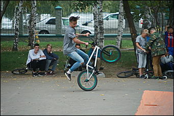 2 сентября 2017 г., Барнаул. Екатерина Смолихина "Энергия улиц" собрала сотни барнаульцев в парке Смертина