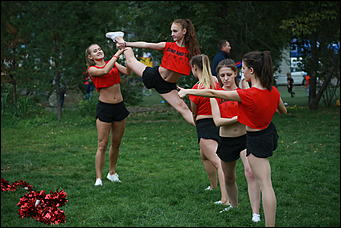 2 сентября 2017 г., Барнаул. Екатерина Смолихина "Энергия улиц" собрала сотни барнаульцев в парке Смертина