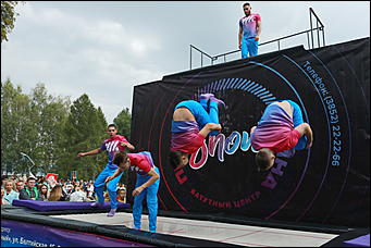 2 сентября 2017 г., Барнаул. Екатерина Смолихина "Энергия улиц" собрала сотни барнаульцев в парке Смертина