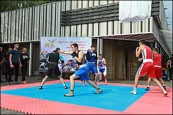2 сентября 2017 г., Барнаул. Екатерина Смолихина "Энергия улиц" собрала сотни барнаульцев в парке Смертина