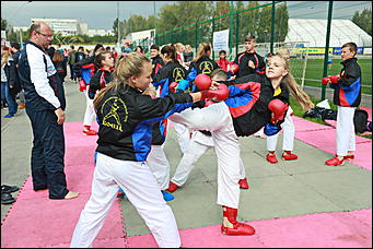 2 сентября 2017 г., Барнаул. Екатерина Смолихина "Энергия улиц" собрала сотни барнаульцев в парке Смертина