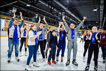 14 декабря 2019 г., Барнаул   "Европейскими играми" открылся первый в Барнауле ледовый каток "Европы Плюс"