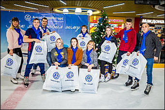 14 декабря 2019 г., Барнаул   "Европейскими играми" открылся первый в Барнауле ледовый каток "Европы Плюс"