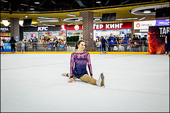 14 декабря 2019 г., Барнаул   "Европейскими играми" открылся первый в Барнауле ледовый каток "Европы Плюс"