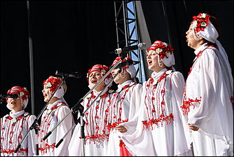 4-5 августа 2007 г., с. Верх-Обское   Культурно-спортивный праздник "Кубок Евдокимова" <br>
<i> (фото Кристины Красниковой) </i>