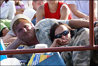 4-5 августа 2007 г., с. Верх-Обское   Культурно-спортивный праздник "Кубок Евдокимова" <br>
<i> (фото Кристины Красниковой) </i>