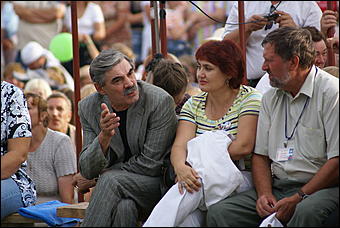 4-5 августа 2007 г., с. Верх-Обское   Культурно-спортивный праздник "Кубок Евдокимова" <br>
<i> (фото Кристины Красниковой) </i>