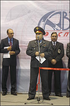 15 мая 2008 г., Барнаул   Первый день выставки "АвтоЭкспо-2008"