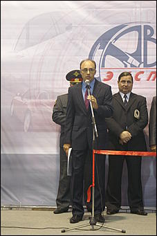 15 мая 2008 г., Барнаул   Первый день выставки "АвтоЭкспо-2008"