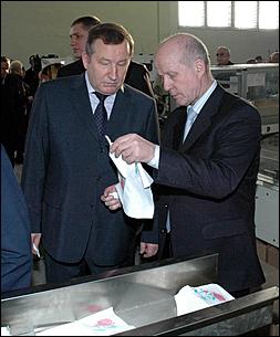 1 февраля 2006 г., Новоалтайск   Открытие фабрики санитарно-гигиенических изделий 