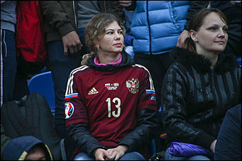 14 июня 2018 г., Барнаул. Екатерина Смолихина   Вперед, Россия: фоторепортаж с барнаульской фан-зоны ЧМ по футболу