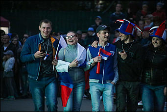 14 июня 2018 г., Барнаул. Екатерина Смолихина   Вперед, Россия: фоторепортаж с барнаульской фан-зоны ЧМ по футболу