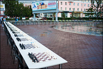 21 июля 2017 г., Барнаул   Алтайские шахматисты не сдаются, как прошел сеанс одновременной игры.