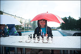 21 июля 2017 г., Барнаул   Алтайские шахматисты не сдаются, как прошел сеанс одновременной игры.