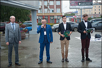 21 июля 2017 г., Барнаул   Алтайские шахматисты не сдаются, как прошел сеанс одновременной игры.