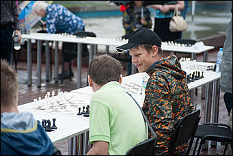 21 июля 2017 г., Барнаул   Алтайские шахматисты не сдаются, как прошел сеанс одновременной игры.