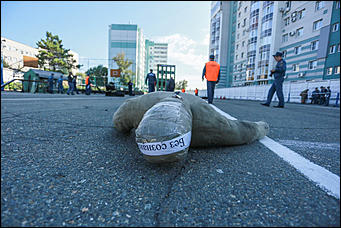 16 августа 2017 г., Барнаул. Екатерина Смолихина   Тягание штанги и перетаскивание автомобиля: алтайские спасатели посоревновались в кроссфите 