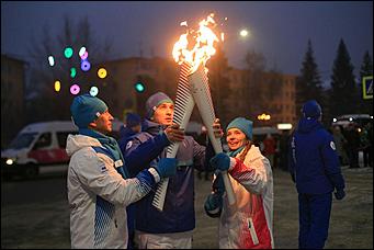 9 декабря 2018 г., Барнаул   Огонь, иди со мной: как в Барнауле провели эстафету к зимней Универсиаде