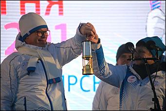 9 декабря 2018 г., Барнаул   Огонь, иди со мной: как в Барнауле провели эстафету к зимней Универсиаде