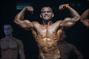 11 апрель 2016 г., Барнаул © Амител Вячеслав Мельников   Симбиоз силы воли и амбиций. Открытый кубок Алтайского края по бодибилдингу, бодифитнесу и фитнес-бикини.