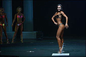 11 апрель 2016 г., Барнаул © Амител Вячеслав Мельников   Симбиоз силы воли и амбиций. Открытый кубок Алтайского края по бодибилдингу, бодифитнесу и фитнес-бикини.