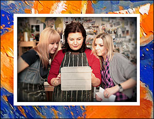 декабрь 2012 г., Барнаул   "Все начинается с идеи": известные алтайские медиа-персоны нарисовали картины для календаря