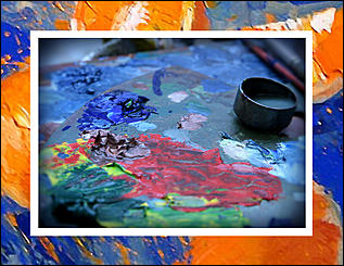 декабрь 2012 г., Барнаул   "Все начинается с идеи": известные алтайские медиа-персоны нарисовали картины для календаря