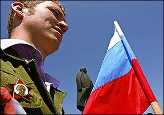 22 августа 2011 г., Барнаул   День российского флага