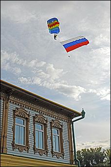 22 августа 2011 г., Барнаул   День российского флага