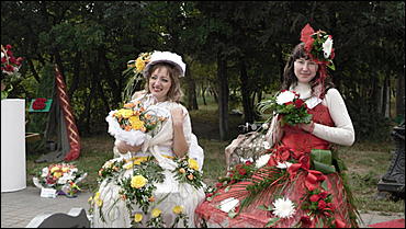 4 сентября 2010 г., Барнаул   Праздник цветов «Живет на свете красота»