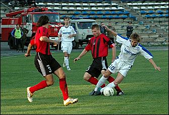 15 мая 2006 г, Барнаул   <P>"Динамо" (Барнаул) - "Иртыш-1946" [2:0]</P>