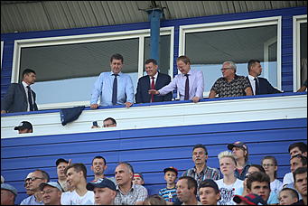 15 августа 2019 г., Барнаул. Екатерина Смолихина   Как Дугин перед отставкой сходил с Томенко на футбол и вдохновил "Динамо" на победу