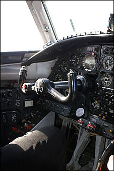 11 марта 2006 г., г. Бийск   Тренировка лесных пожарных<BR><EM>(Фото Георгия Блинова и Ольги Комиссаровой</EM> )