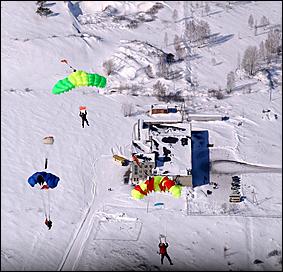 11 марта 2006 г., г. Бийск   Тренировка лесных пожарных<BR><EM>(Фото Георгия Блинова и Ольги Комиссаровой</EM> )