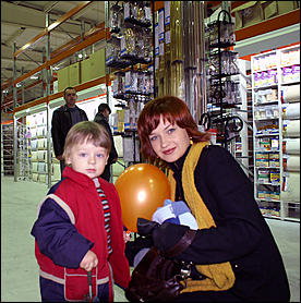 21 октября 2006 г., Барнаул   Открытие гипермаркета строительных материалов "Формула м2". Павловский тракт, 49/3