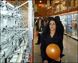 21 октября 2006 г., Барнаул   Открытие гипермаркета строительных материалов "Формула м2". Павловский тракт, 49/3