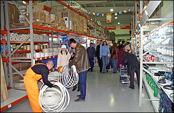 21 октября 2006 г., Барнаул   Открытие гипермаркета строительных материалов "Формула м2". Павловский тракт, 49/3