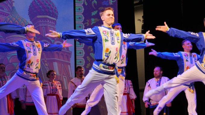 4 ноября 2019 г., Барнаул   Чествование лучших мастеров и праздник национальных культур: как в Барнауле отметили День народного единства  