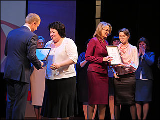 4 ноября 2019 г., Барнаул   Чествование лучших мастеров и праздник национальных культур: как в Барнауле отметили День народного единства  