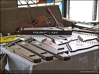 4 ноября 2019 г., Барнаул   Чествование лучших мастеров и праздник национальных культур: как в Барнауле отметили День народного единства  