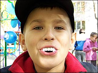 5 октября 2008 г., Барнаул   Праздник Осени в барнаульском дворе