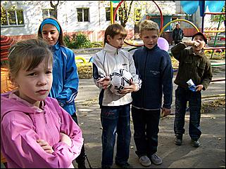 5 октября 2008 г., Барнаул   Праздник Осени в барнаульском дворе