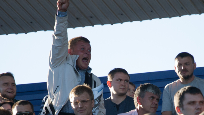 25 август 2016 г., Барнаул &copy; Амител Вячеслав Мельников   "Динамо", вперед! Самые эмоциональные болельщики на матче барнаульской команды с "Енисеем" 