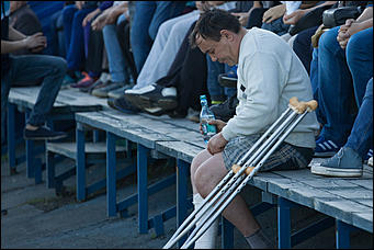 25 август 2016 г., Барнаул © Амител Вячеслав Мельников   "Динамо", вперед! Самые эмоциональные болельщики на матче барнаульской команды с "Енисеем" 