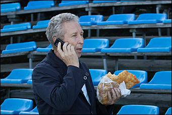 25 август 2016 г., Барнаул © Амител Вячеслав Мельников   "Динамо", вперед! Самые эмоциональные болельщики на матче барнаульской команды с "Енисеем" 