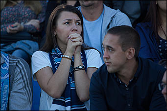 25 август 2016 г., Барнаул © Амител Вячеслав Мельников   "Динамо", вперед! Самые эмоциональные болельщики на матче барнаульской команды с "Енисеем" 