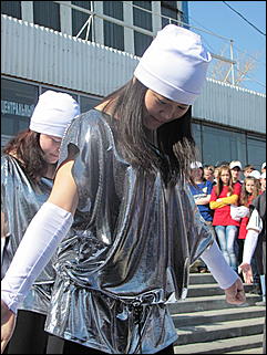 12 апреля 2011 г., Барнаул   Молодежное шествие «Первые в космосе – первые на Земле»