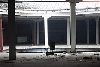 9 ноябрь 2016 г., Барнаул © Амител Вячеслав Мельников Новая "Галактика": что происходит внутри барнаульского торгового гиганта